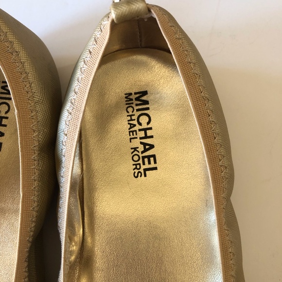 Michael Kors “Rover Heidi” Gold Ballet Flats Size 2 Gently Worn - Picture 10 of 10